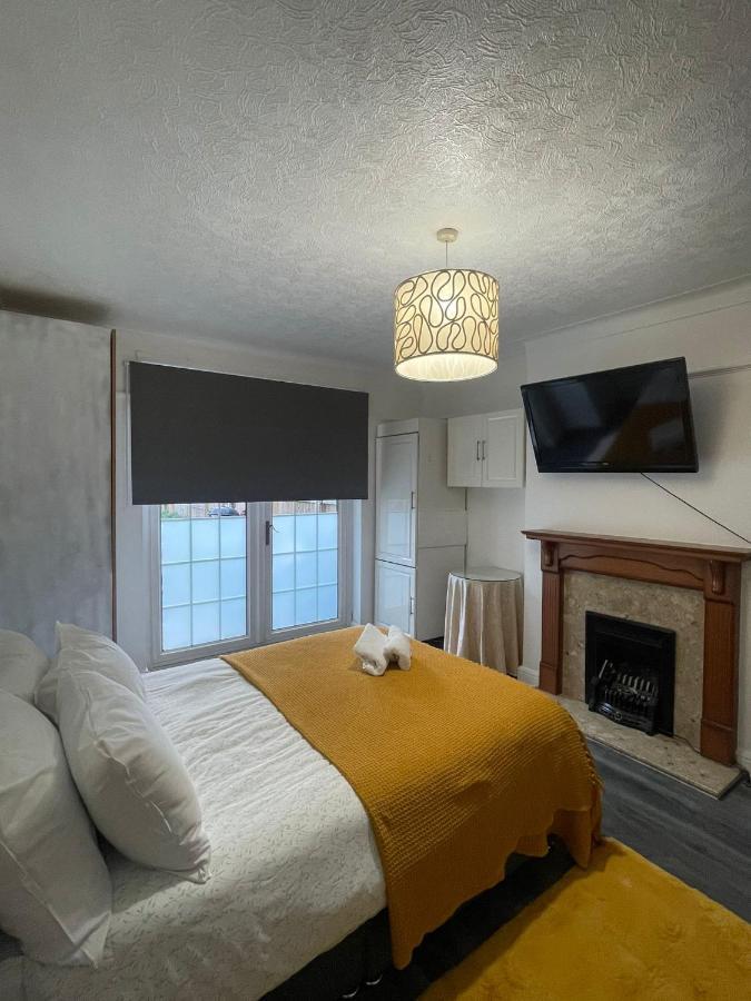 Beautiful Private Rooms In London Central Willesden Green Exterior foto